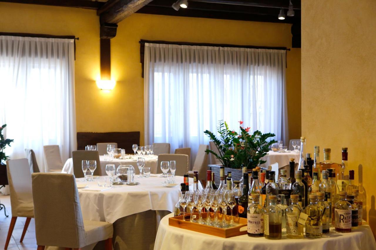 Scia' On Martin Hotel Buscate Eksteriør billede