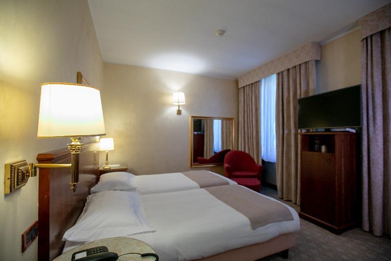 Scia' On Martin Hotel Buscate Eksteriør billede